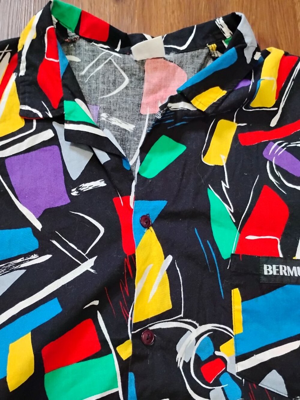 Vintage 80s Bermuda Abstract Geometric Button Shirt Short SLeeve